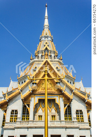 Temple Buddhism in Thailand (Wat Sothorn Worawihan 66354270