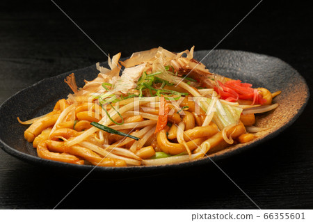 Yaki udon 66355601