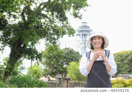 神奈川縣藤澤市江之島市的旅行女孩 66359170