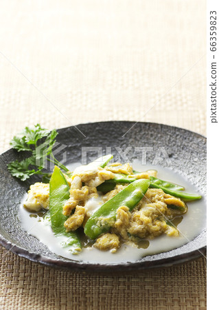 Silk pod egg binding 3 Silk pod egg binding 3 66359823