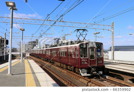 阪急神戶線園田站8000系列火車 阪急神戶線園田站8000系列火車 66359902