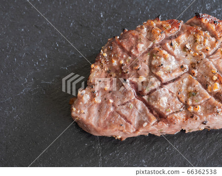 Steak meat grilled on Japanese beef. 66362538