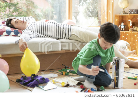 Lifestyle, parenting 66362631