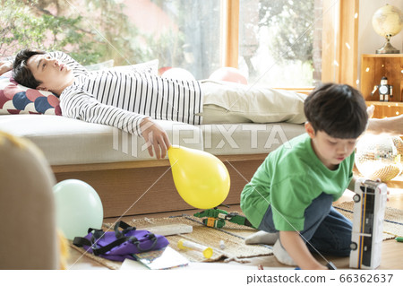 Lifestyle, parenting 66362637