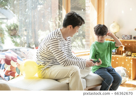 生活方式，養育子女 66362670