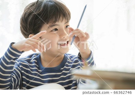 Lifestyle, Education 66362746