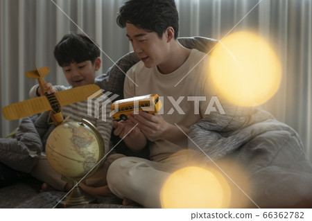 Lifestyle, parenting 66362782