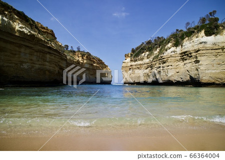 [Melbourne, Australia] Rock Ard Gorge 66364004