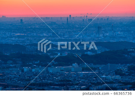 《Tokyo》 Looking at the dawn of Tokyo and the direction of West Tokyo 《Tokyo》 Looking at the dawn of Tokyo and the direction of West Tokyo 66365736