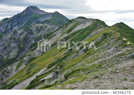 Ridge line from Mt. 66366278