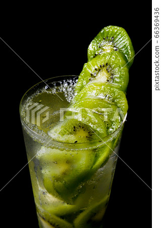 Frozen kiwi on kiwi sour Frozen kiwi on kiwi sour 66369436