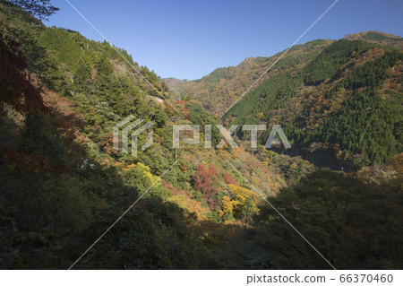 八代泉泉町的仙台遠渡瀑布的遠景 八代泉泉町的仙台遠渡瀑布的遠景 66370460