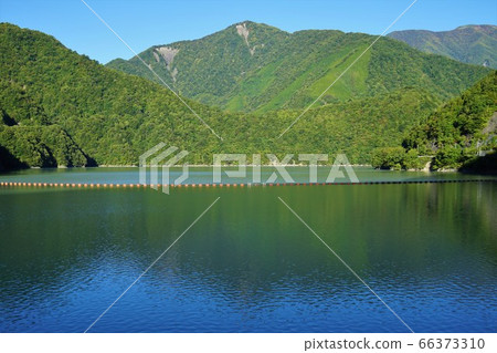 來自Hatagi湖的南阿爾卑斯山脈 66373310