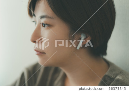 female, lady, woman 66375843