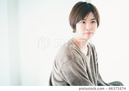 30多歲的女人 30多歲的女人 66375874