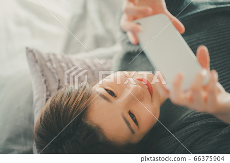 Instagram 30s女性 66375904