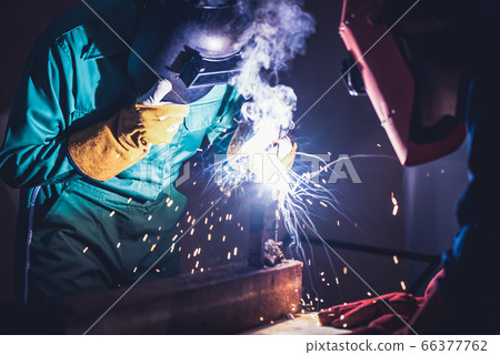 Metal welding steel works using electric arc 66377762