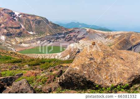 Clear sky and Miyagi Zao's pot, Zao Town, Miyagi Prefecture 66381332