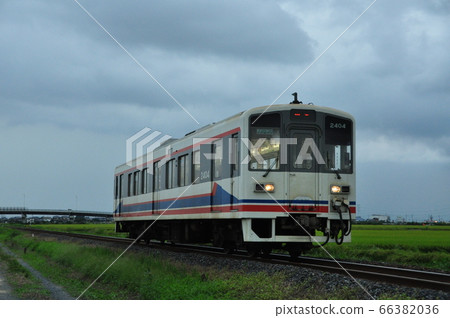 關東鐵道城中線三uz與南石田站之間的定期列車(KIHA 2400軌道車) 關東鐵道城中線三uz與南石田站之間的定期列車(KIHA 2400軌道車) 66382036