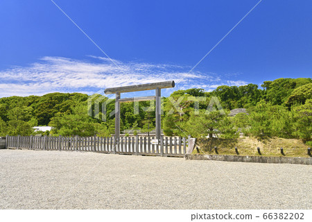 Emperor Meiji, Tomb of Fushimi Momoyama (Fushimi Ward, Kyoto City, Kyoto Prefecture) Emperor Meiji, Tomb of Fushimi Momoyama (Fushimi Ward, Kyoto City, Kyoto Prefecture) 66382202
