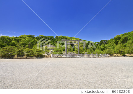 伏見桃山墓明治天皇（京都府京都市伏見區） 66382208