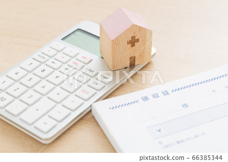 Medical bills Medical bills 66385344