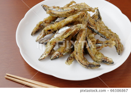 Kibinago fried on the beach Kibinago fried on the beach 66386867