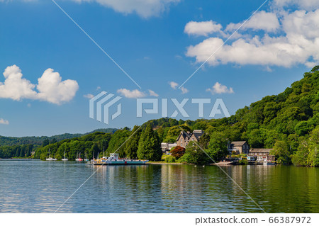 Beautiful nature landscape around Lake Windermere 66387972