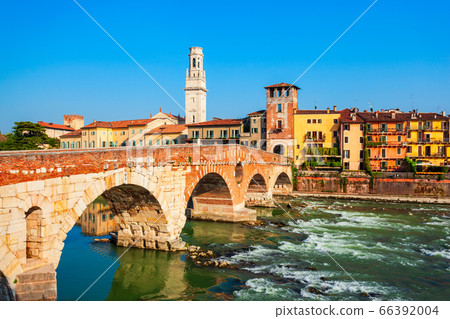 Ponte Pietra bridge in Verona Ponte Pietra bridge in Verona 66392004