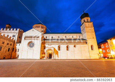 Duomo di Trento Cathedral, Italy 66392063