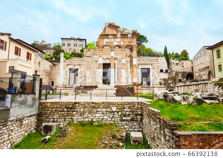 Capitolium in Roman forum, Brescia 66392138