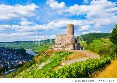 Landshut Castle ruins, Bernkastel Kues 66392487