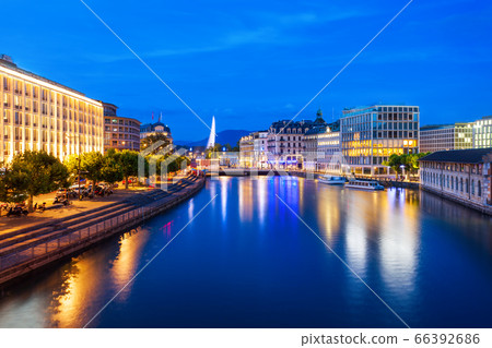 Geneva panoramic view in Switzerland 66392686