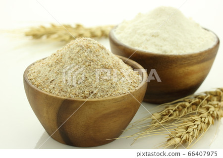 北海道小麥粉全穀物和強筋麵粉 66407975