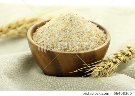 Whole wheat flour from Hokkaido 66408360