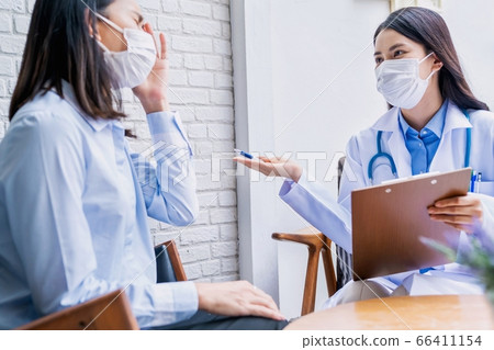 女醫生焦慮症患者諮詢人材料 66411154