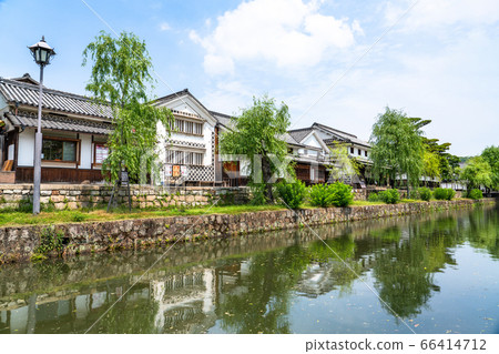 《Okayama Prefecture》Kurashiki Bikan district/Traditional townscape 《Early summer》 66414712