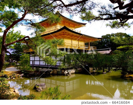 [京都]春天金閣寺 66416084