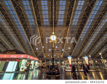Plaza at the time of Osaka Station 66418242