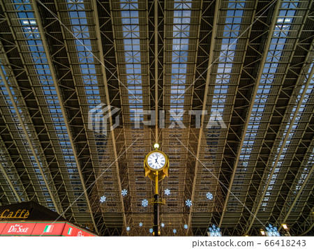 Plaza at the time of Osaka Station 66418243