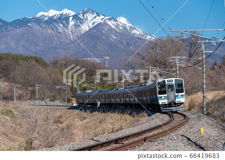 JR東方系列211和八岳(組織照片) JR東方系列211和八岳(組織照片) 66419683