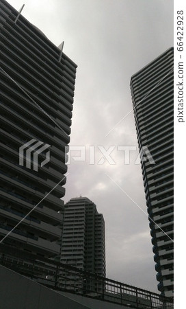 Yokohama building cloudy sky Yokohama building cloudy sky 66422928