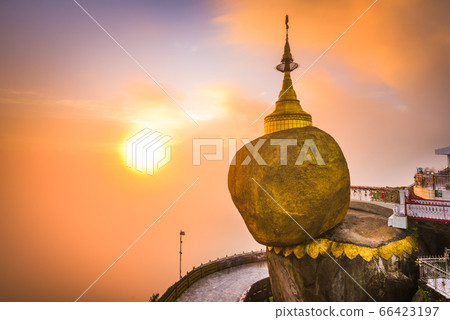 Golden Rock of Mt. Kyaiktiyo, Myanmar. 66423197