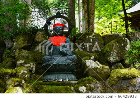 Eiheiji Temple Soto Sect Omotoyama Fresh Green 66429938