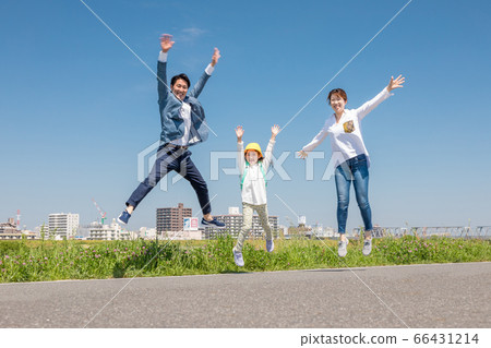 父母和孩子跳 父母和孩子跳 66431214