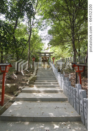 Koshikiiwa Shrine in Nishinomiya City, Hyogo Prefecture 66432100