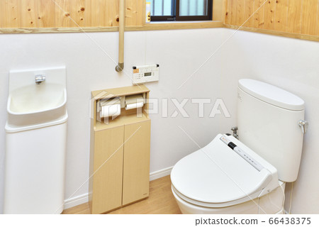 新建的廁所 66438375