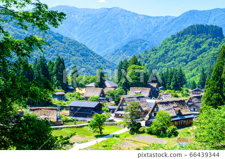 初夏愛倉合掌祖里村 66439344