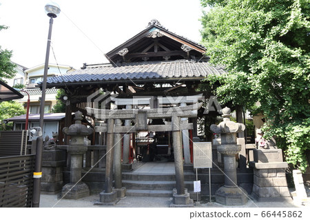 Asakusa Shrine, Inari Inari 66445862