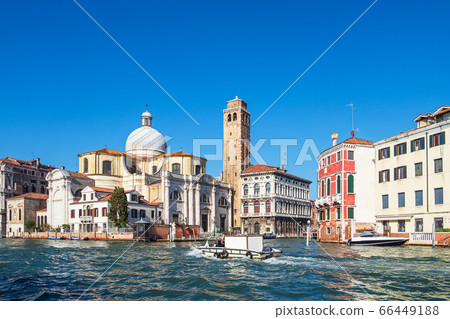 View to historical buildings in Venice, Italy 66449188